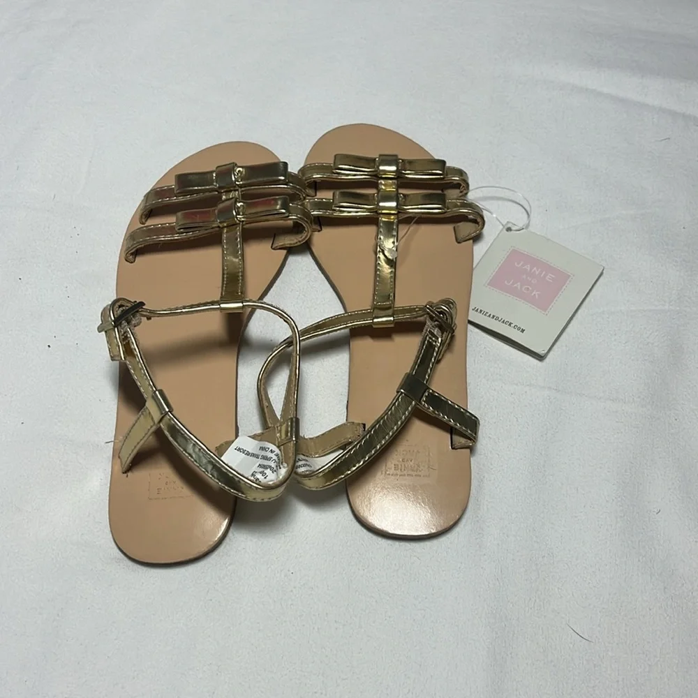 Janie and Jack Youth Size 2K Gold Sandals